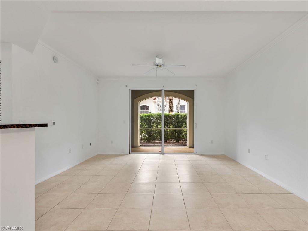 8561 Evernia CT 103 photo 9