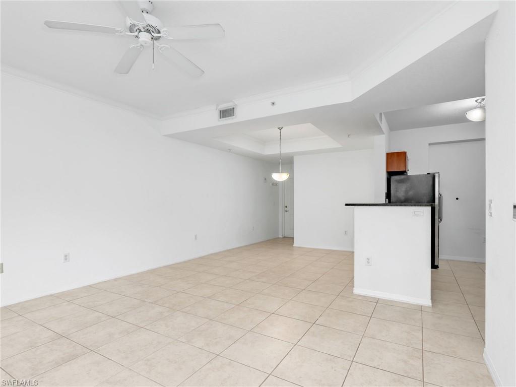 8561 Evernia CT 103 photo 8