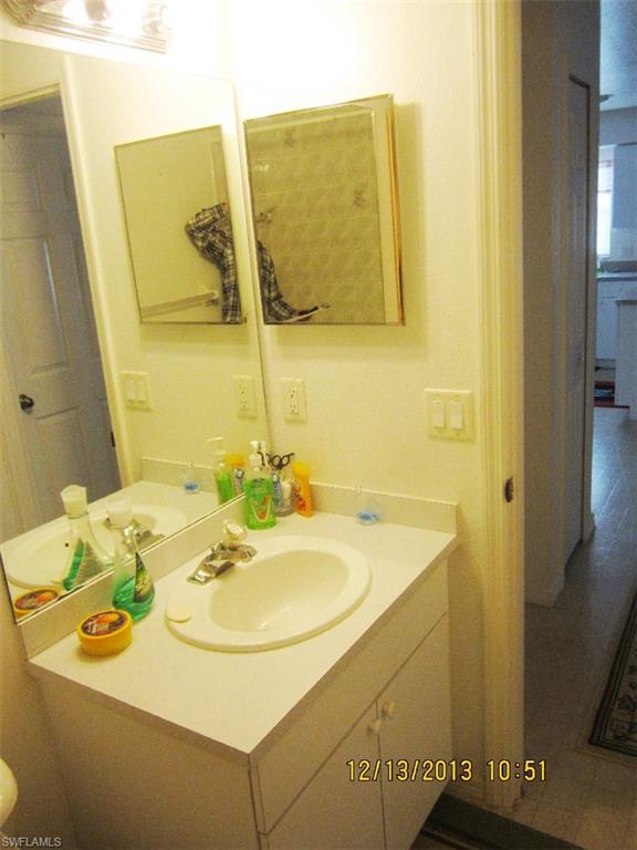 Master Bedroom Closet