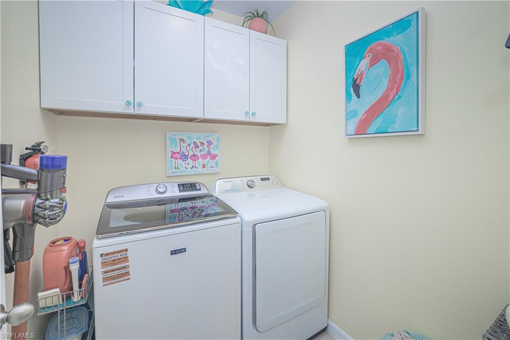 25104 E Lenox CIR photo 7