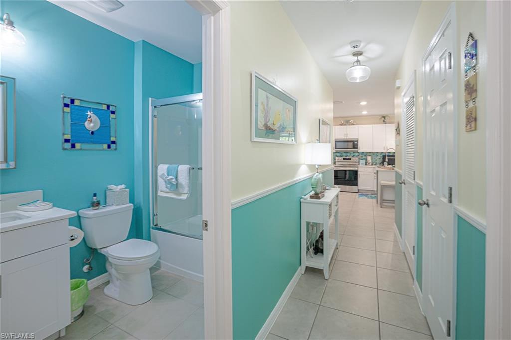 25104 E Lenox CIR photo 33