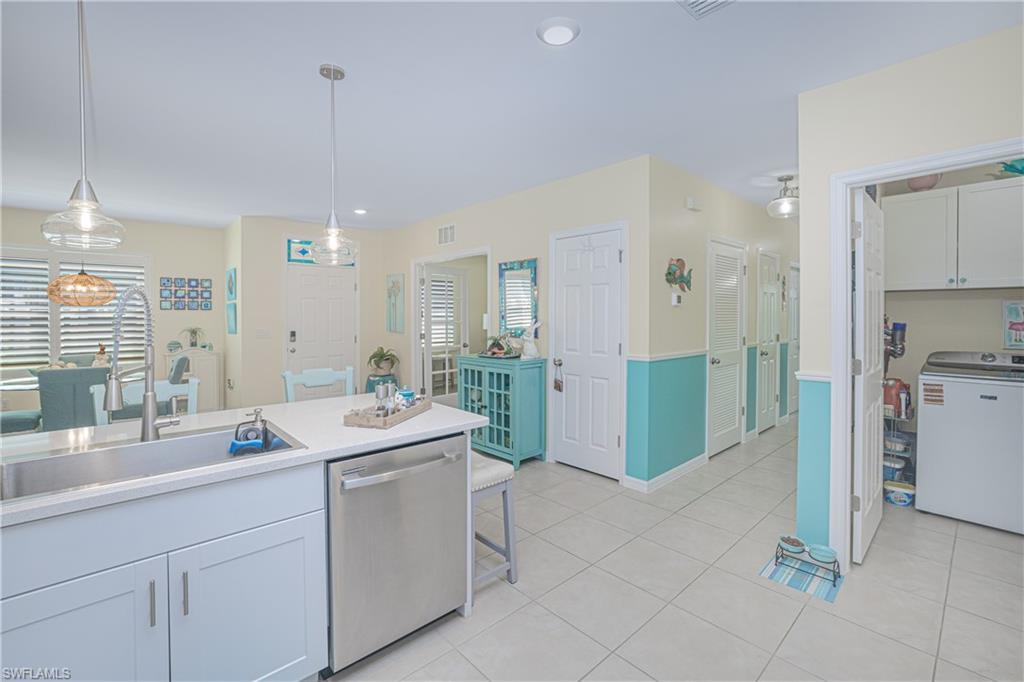 25104 E Lenox CIR