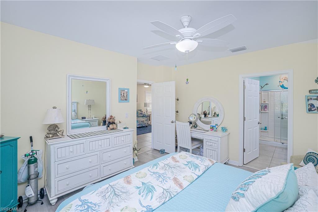 25104 E Lenox CIR photo 25
