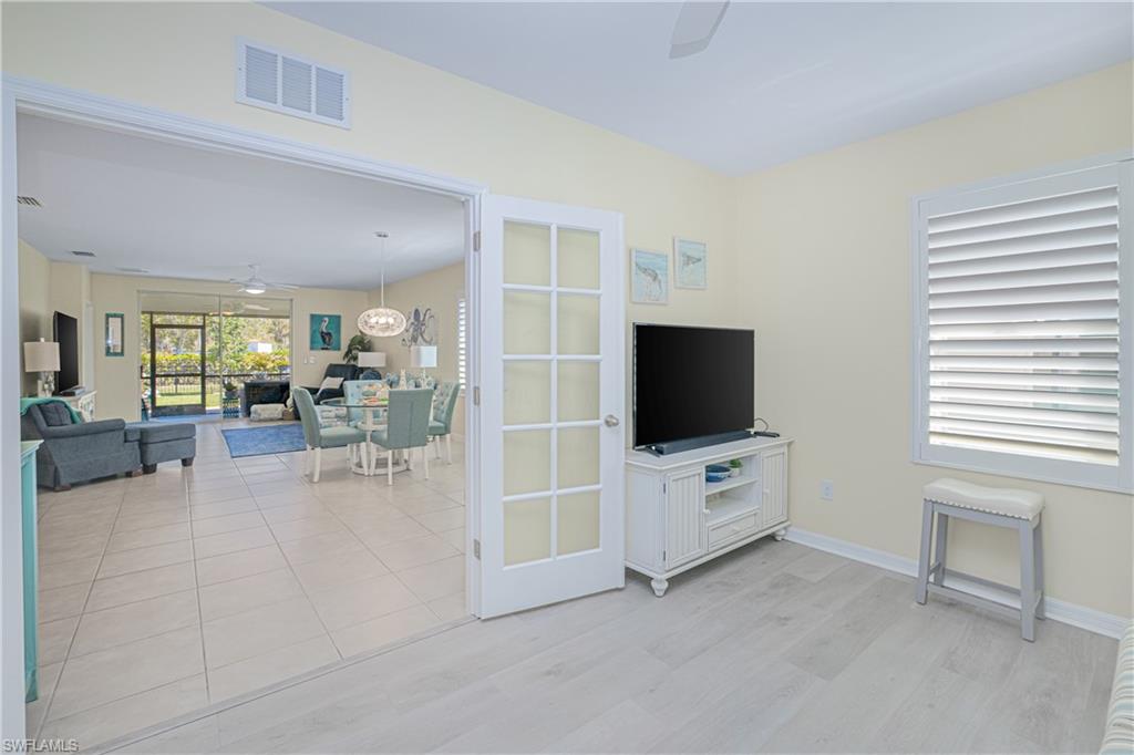 25104 E Lenox CIR photo 21