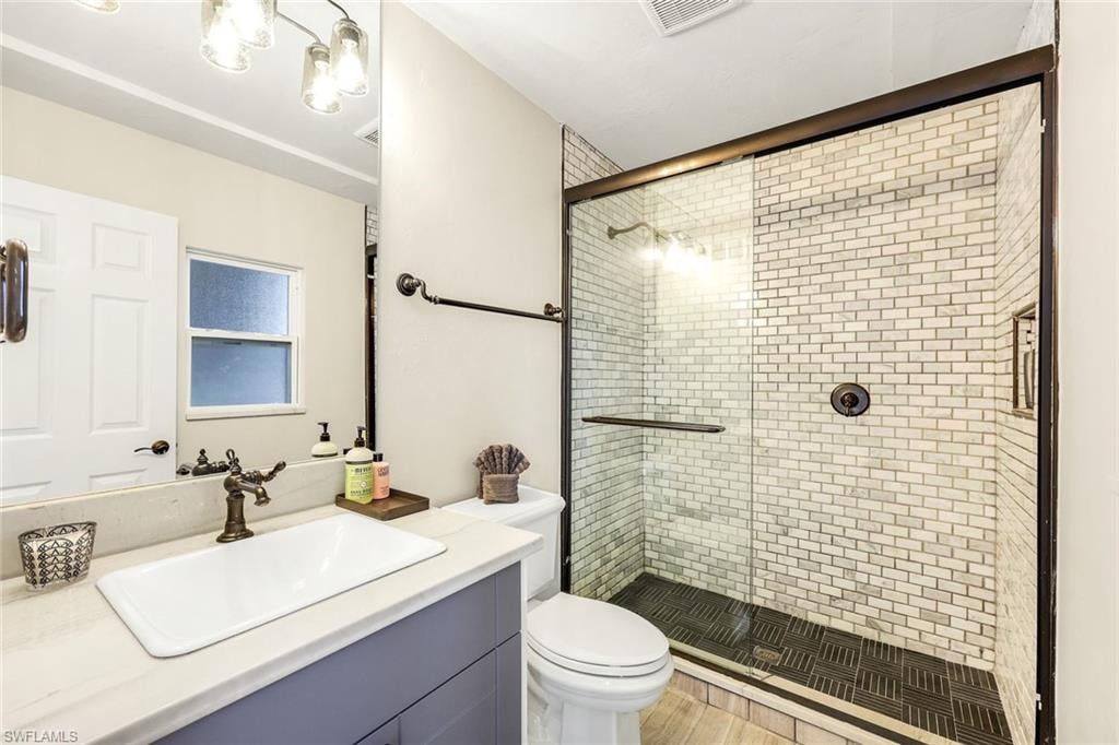 336 Oak AVE photo 24