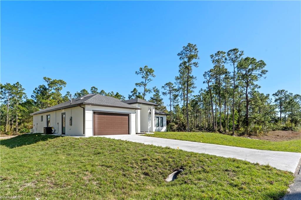 1112 Calvin AVE photo 10