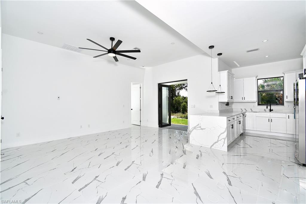 317 Lancelot AVE photo 16