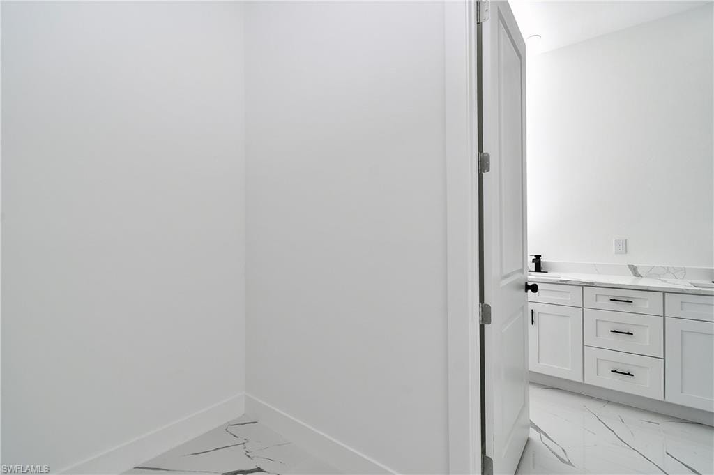 317 Lancelot AVE photo 19