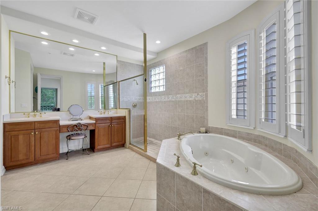 2830 Tiburon BLVD E 103 photo 13