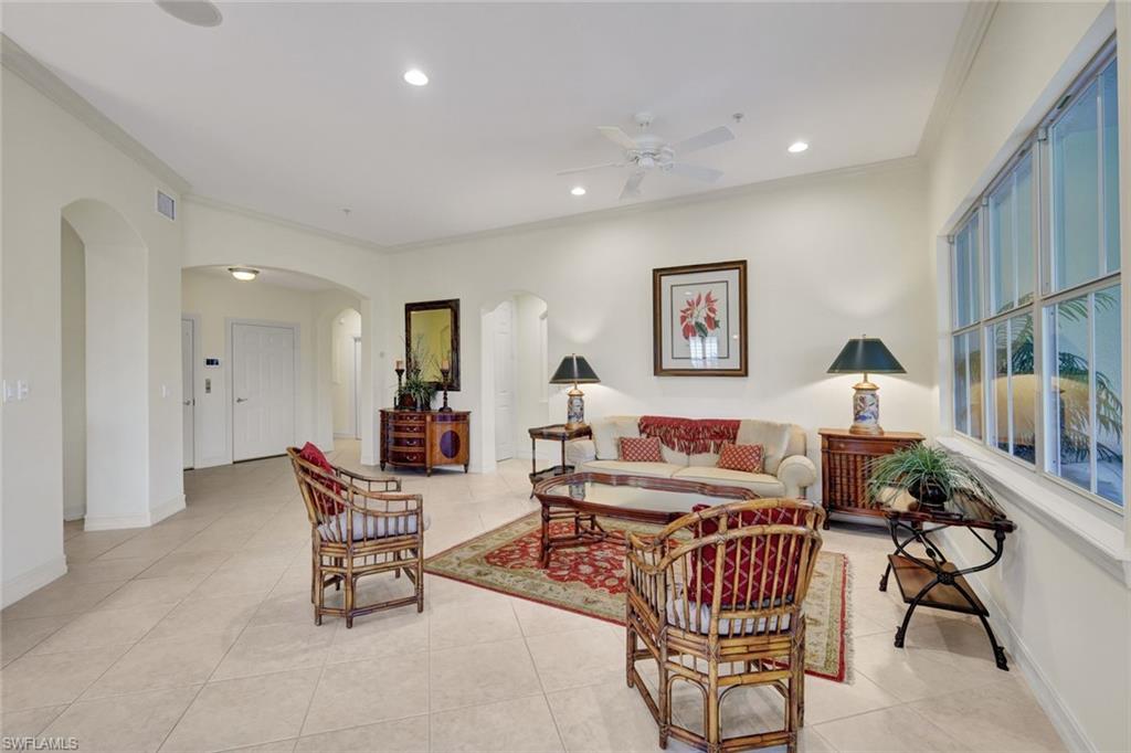 2830 Tiburon BLVD E 103 photo 10