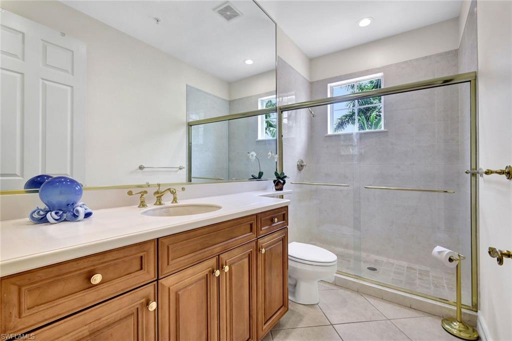 2830 Tiburon BLVD E 103 photo 15