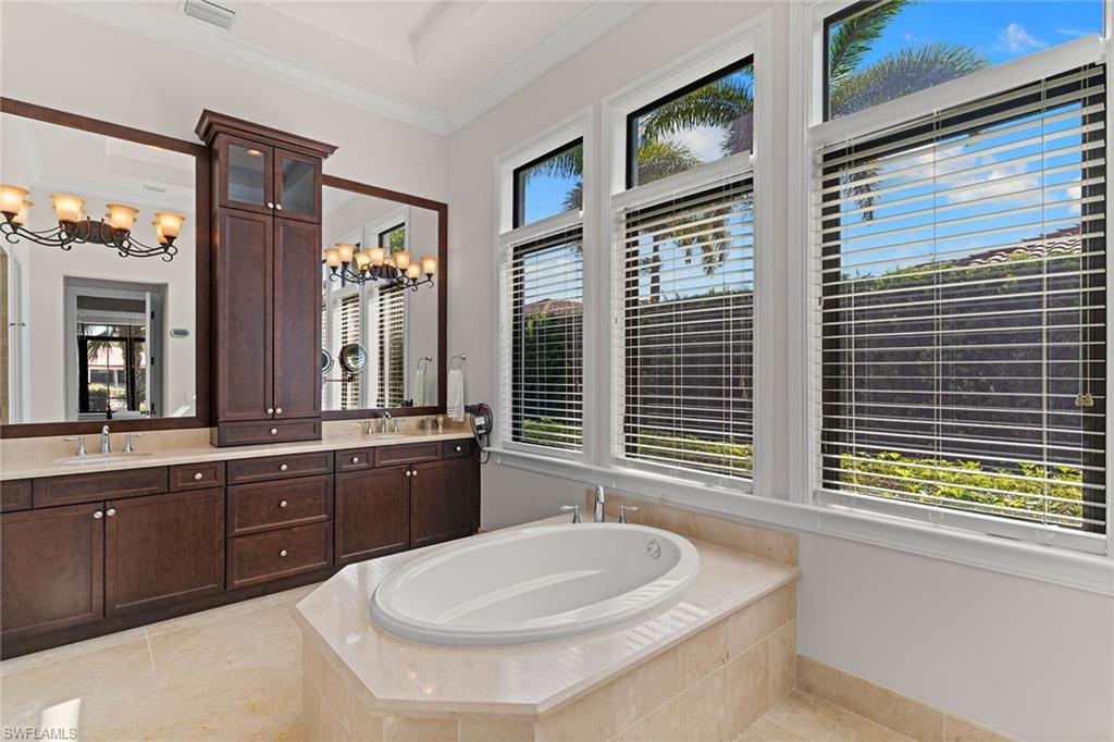 2234 Aberdeen CT photo 20