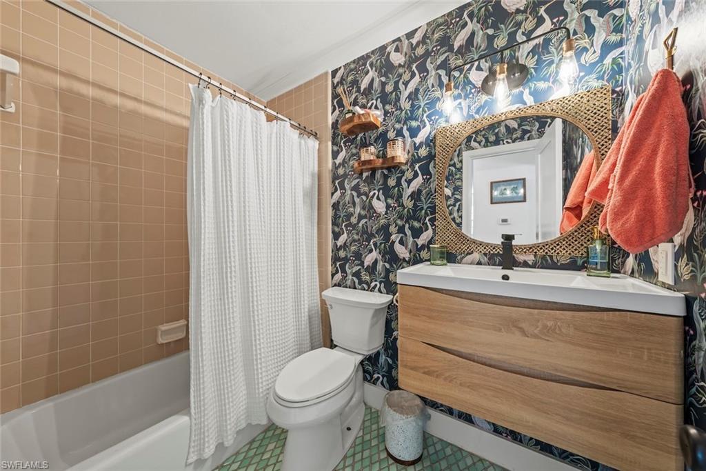 2539 Coconut DR photo 26