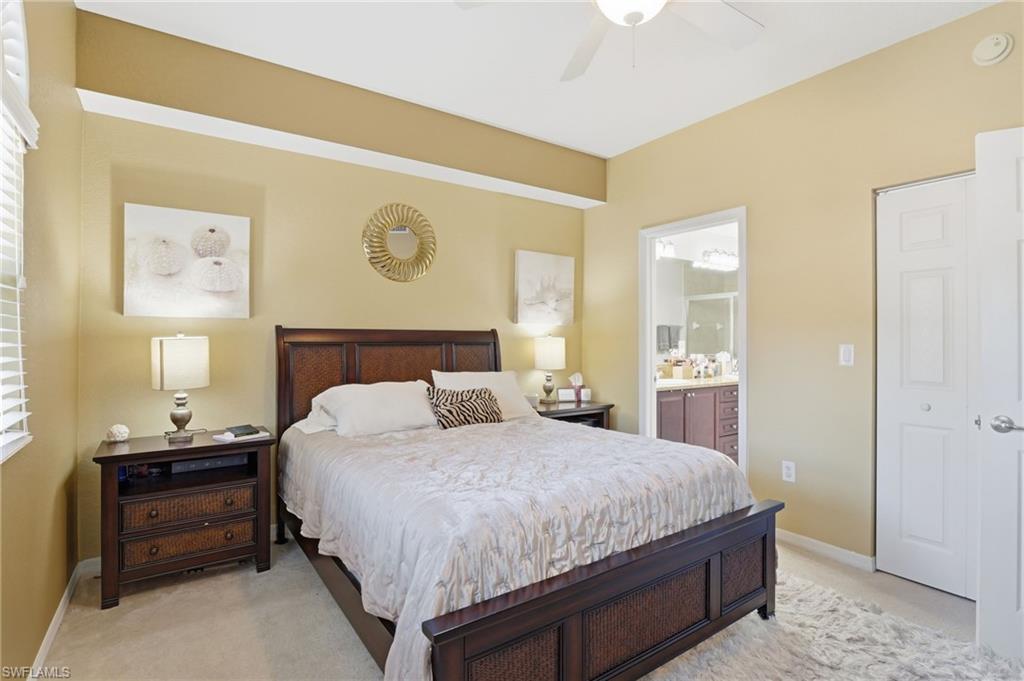 Queen size bed