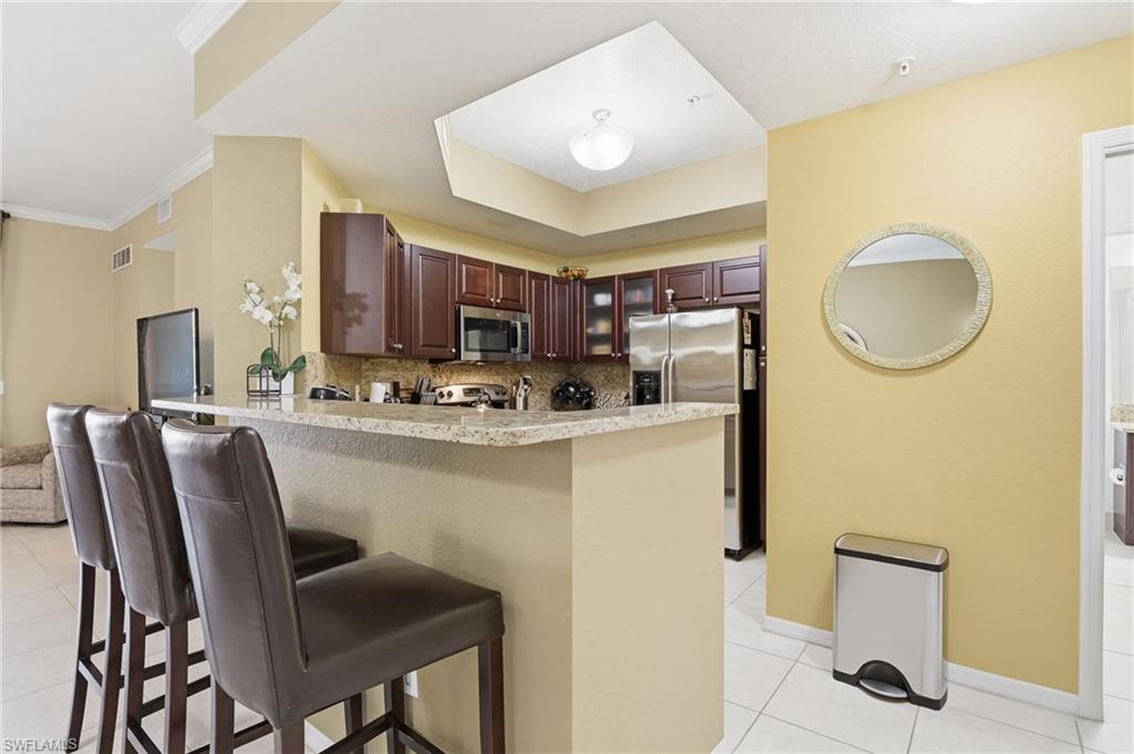 8560 Violeta ST 204 photo 9