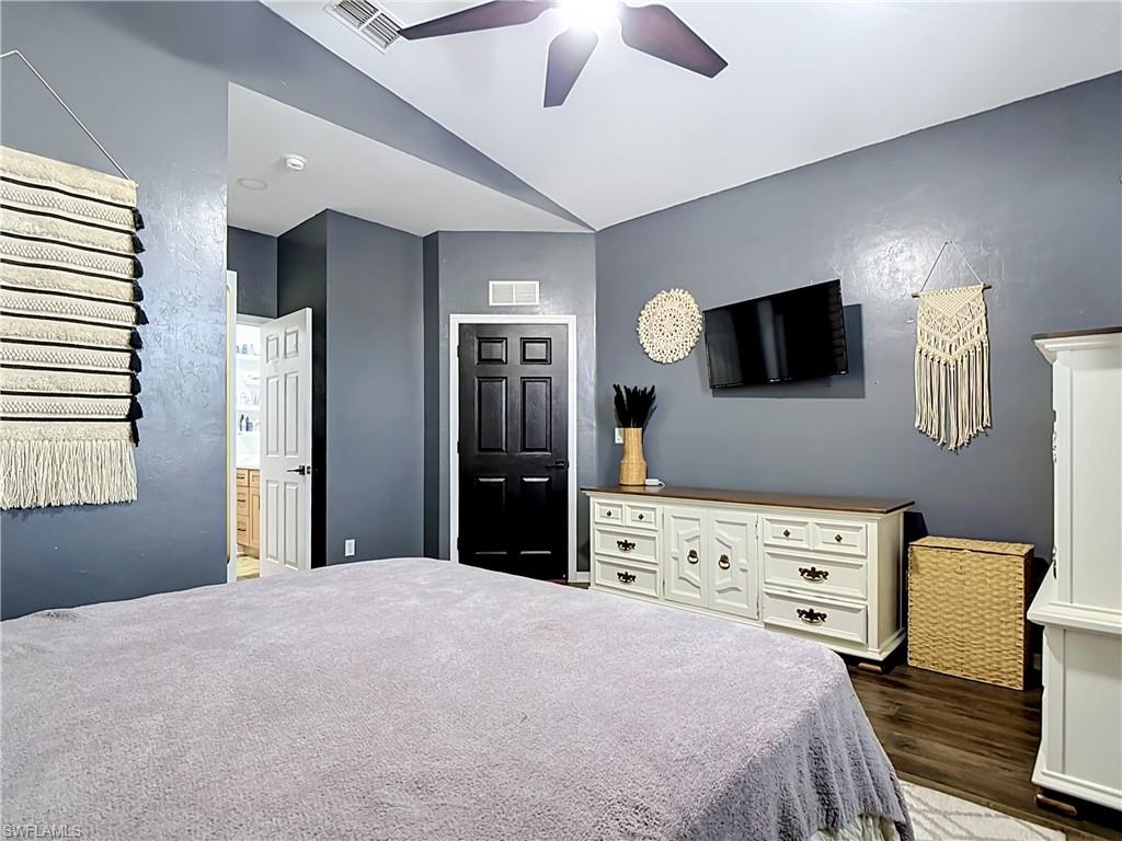 4241 Bellasol CIR 1923 photo 18