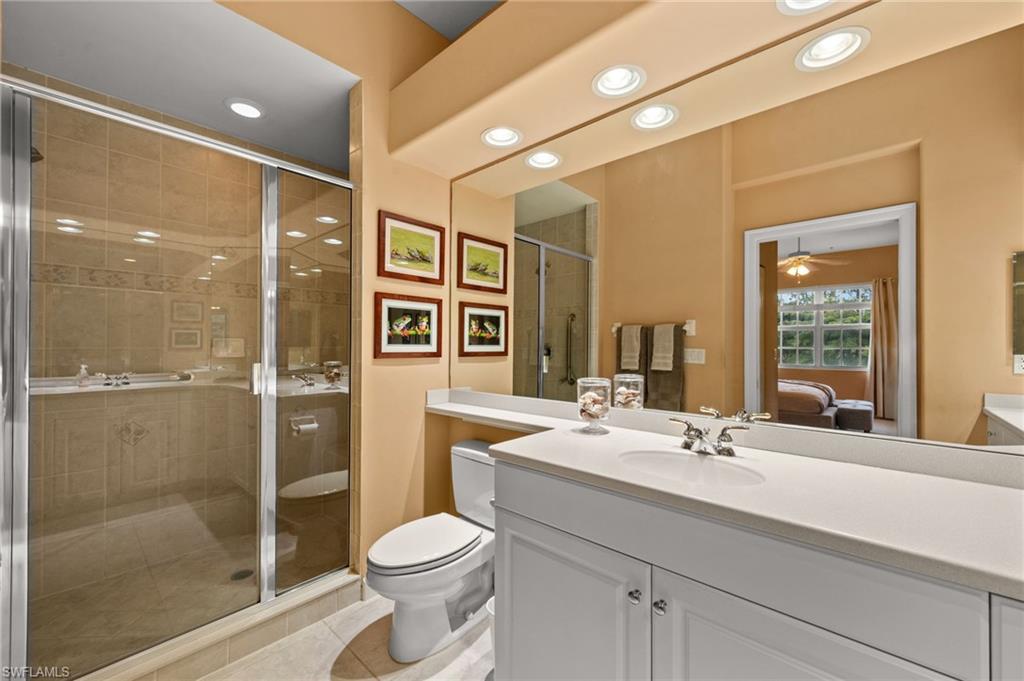 8641 Piazza Del Lago CIR 201 photo 23