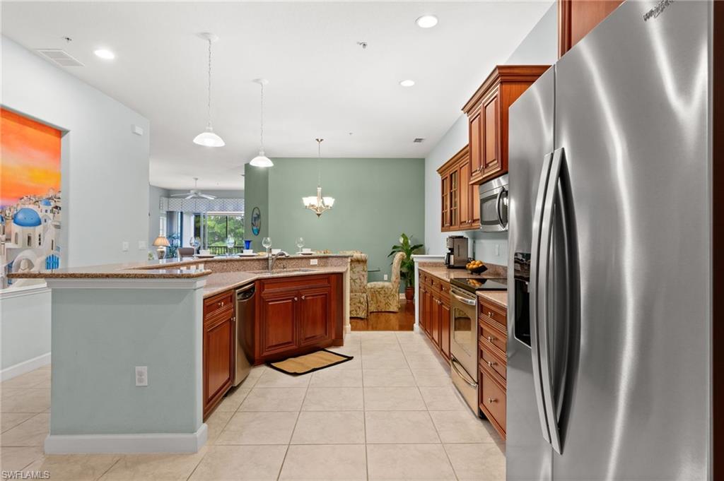 8641 Piazza Del Lago CIR 201 photo 13