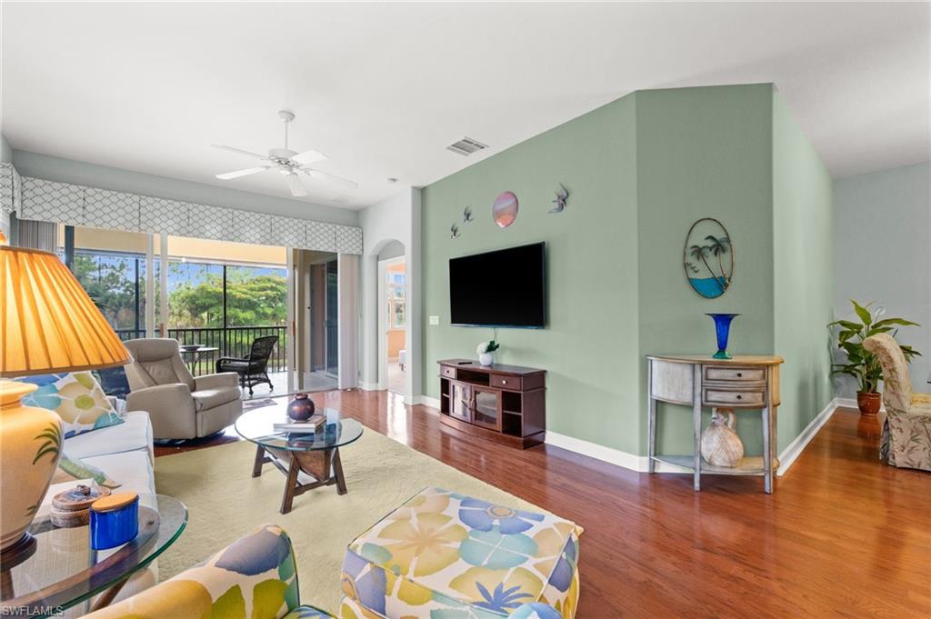8641 Piazza Del Lago CIR 201