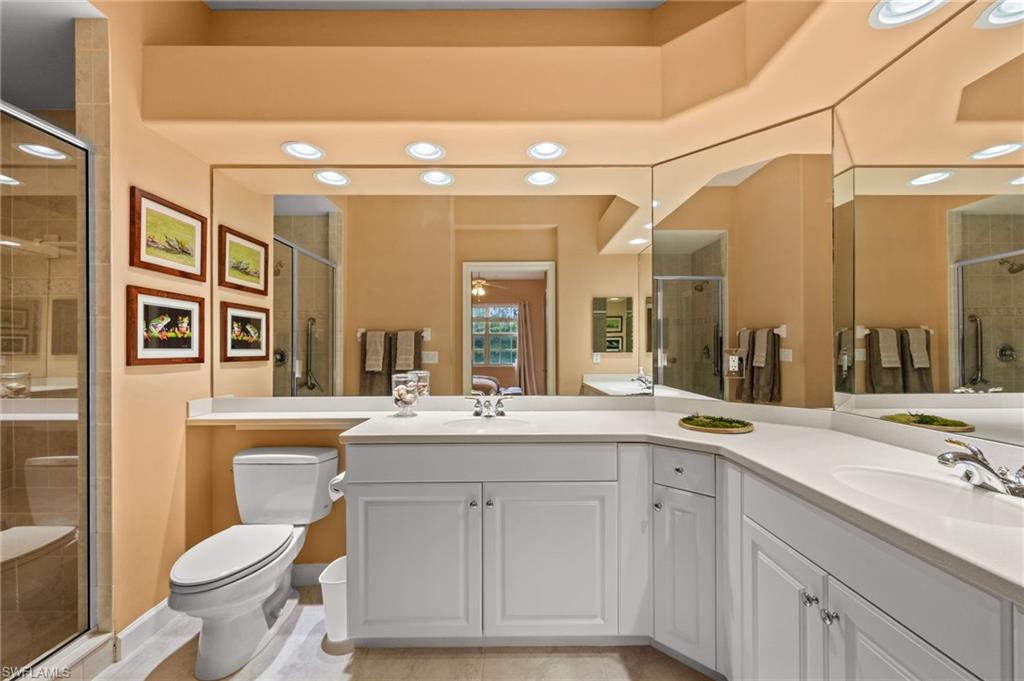 8641 Piazza Del Lago CIR 201 photo 25