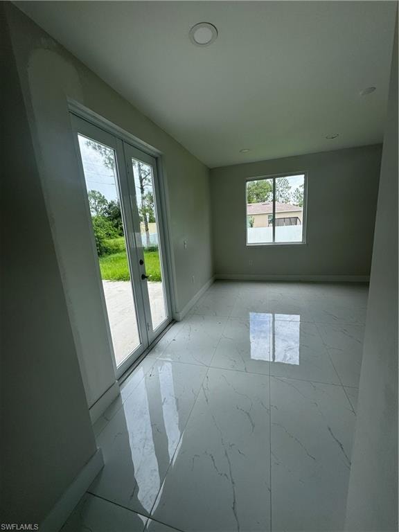 55 Colin AVE S photo 10
