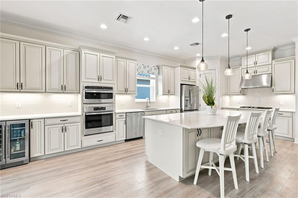8386 Viale CIR photo 16