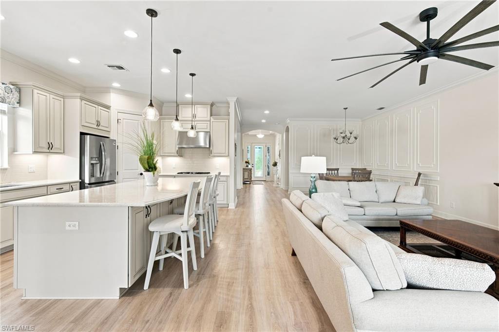 8386 Viale CIR photo 12