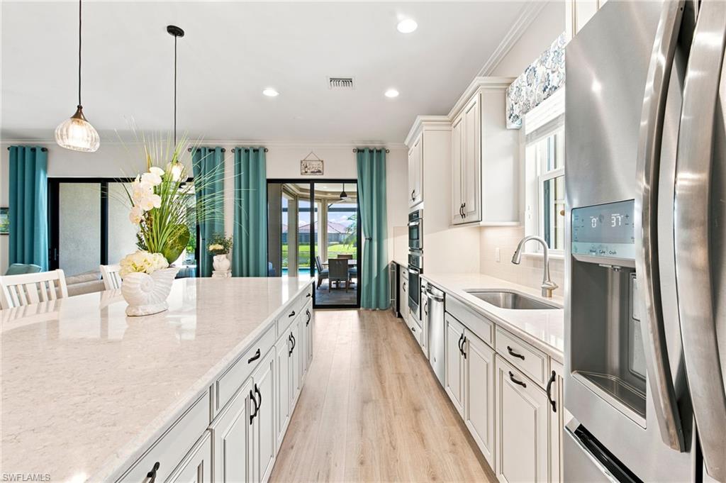 8386 Viale CIR photo 14