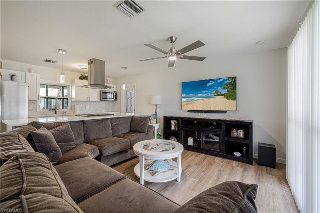 13478 Martha AVE photo 11