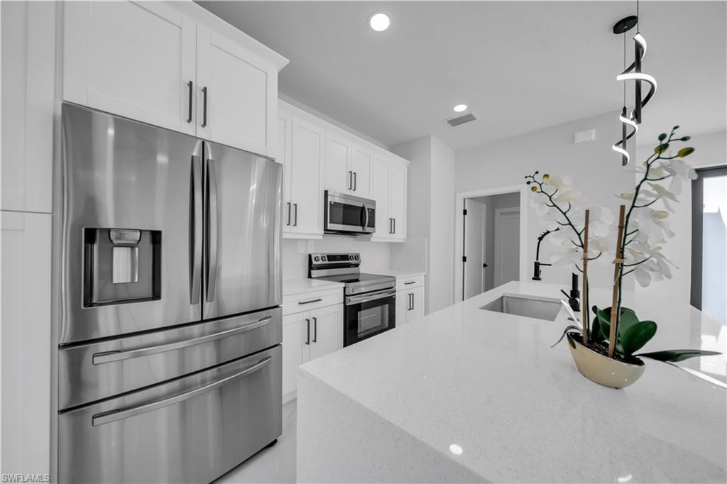 1405 Palmetto AVE photo 13