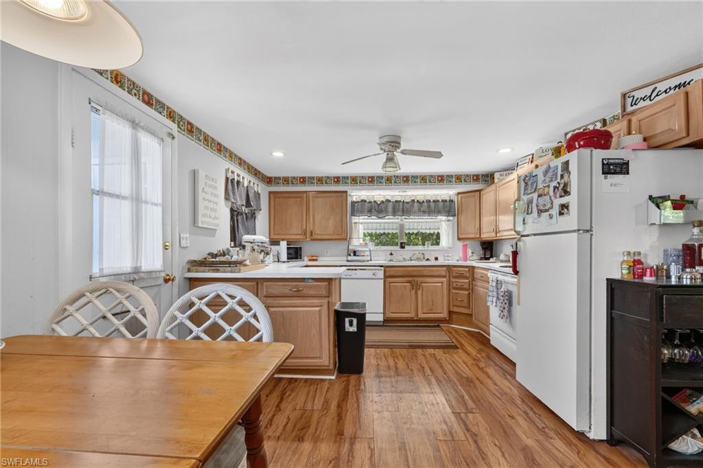9044 Somerset LN photo 13