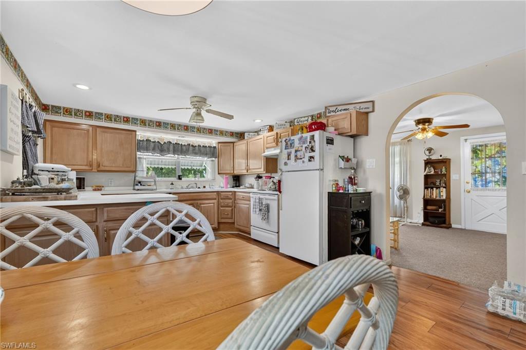 9044 Somerset LN photo 16