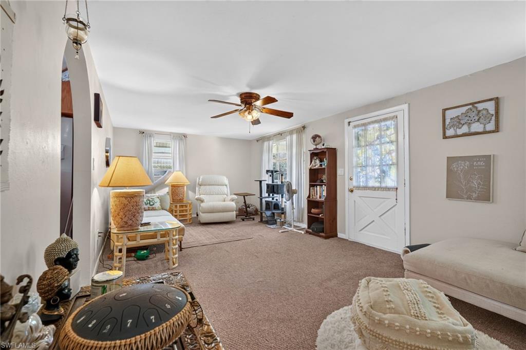 9044 Somerset LN photo 7