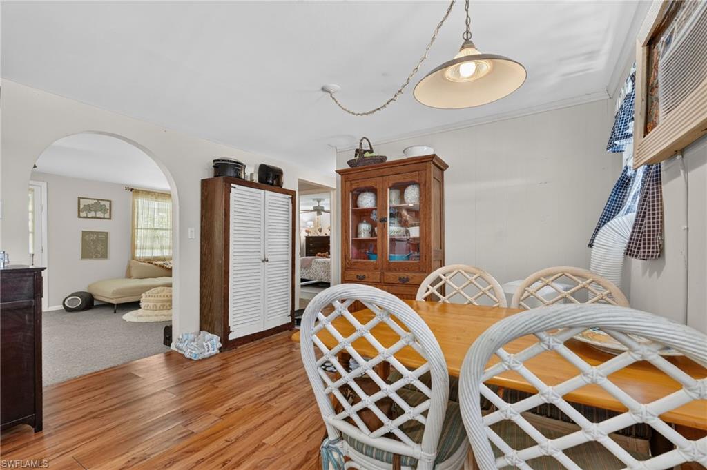 9044 Somerset LN photo 15