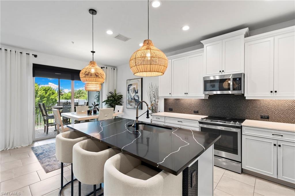 2567 Seychelles DR 207 photo 13