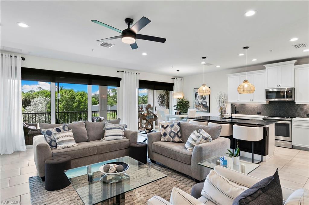 2567 Seychelles DR 207