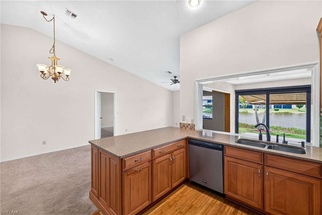 13235 Oak Hill LOOP photo 10