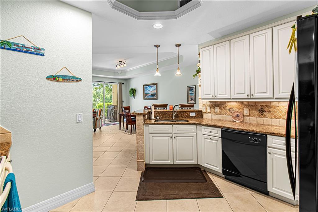 16010 Via Solera CIR 104 photo 6