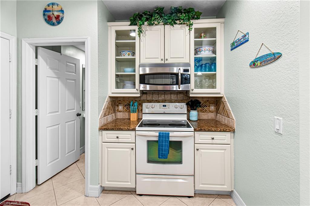 16010 Via Solera CIR 104 photo 9