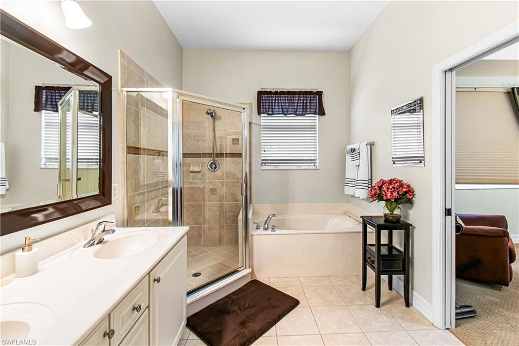 16010 Via Solera CIR 104 photo 30