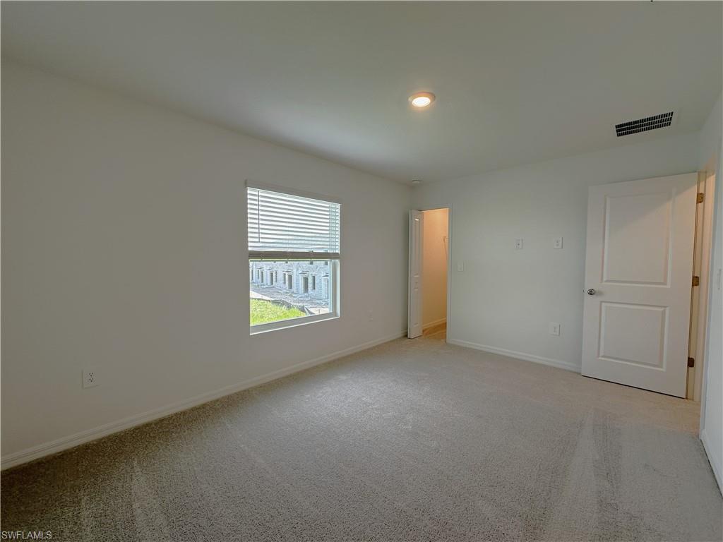 28521 Sweet Meadow DR photo 11
