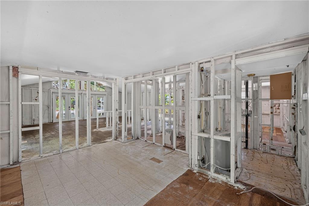 11546 Laika LN photo 18