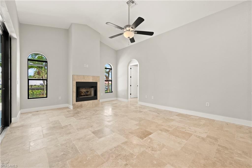 506 32nd PL photo 18