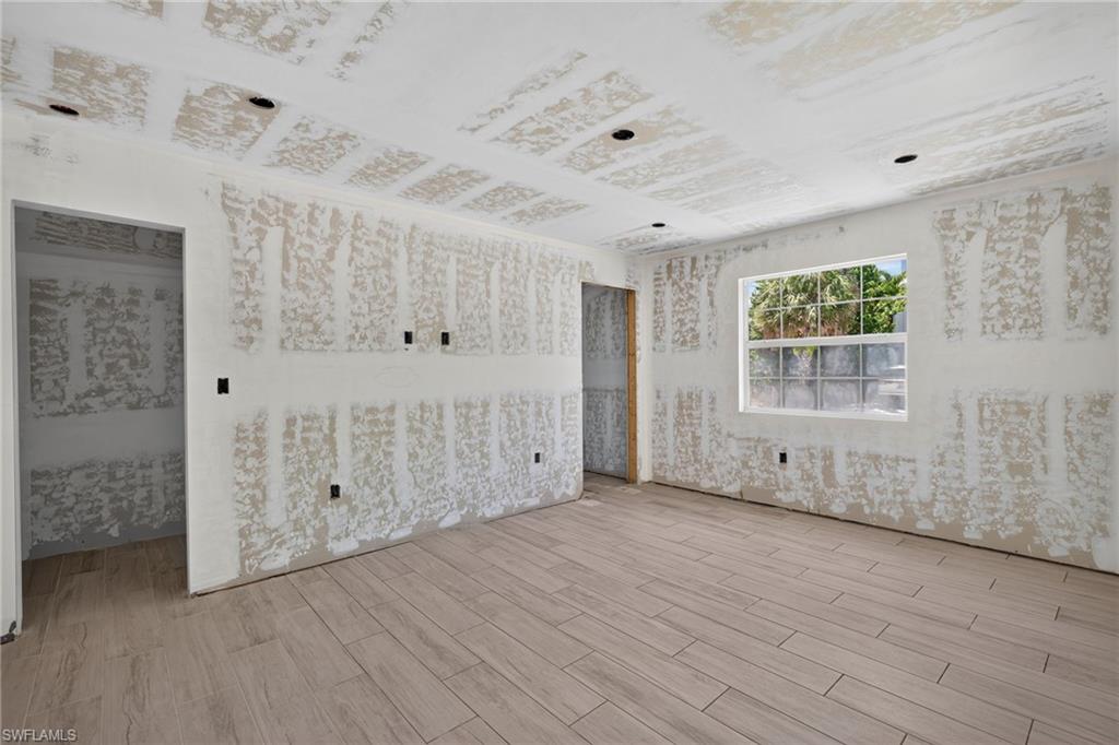 11550 Laika LN photo 23