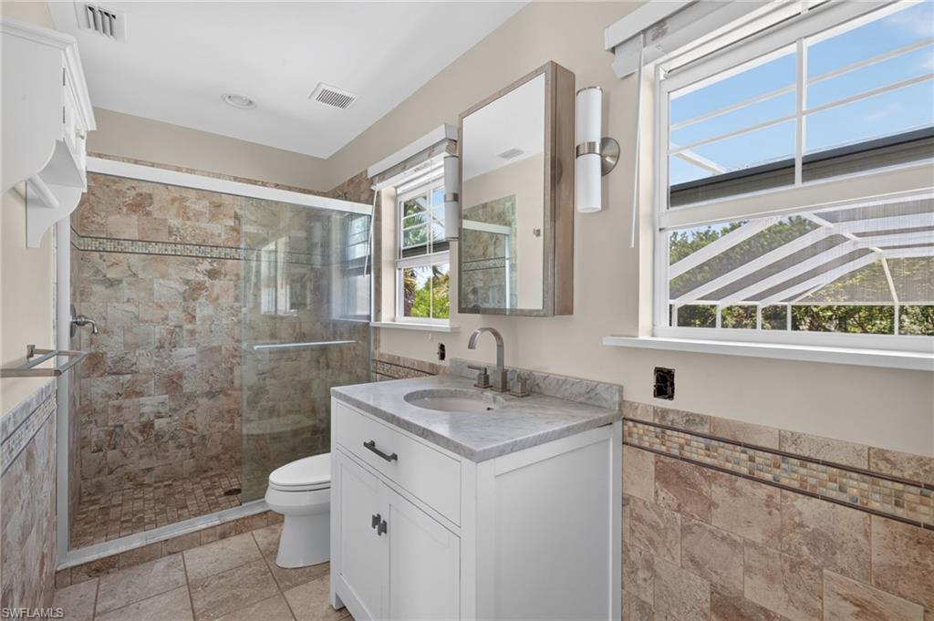 11550 Laika LN photo 31