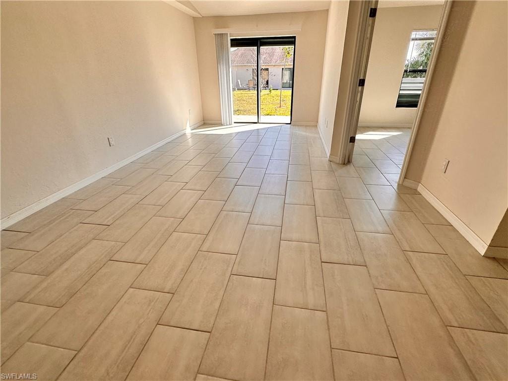 832 Gleason PKWY photo 8
