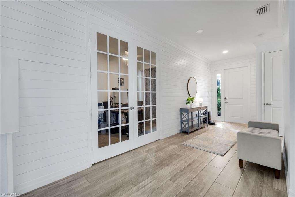 4500 Aurora ST