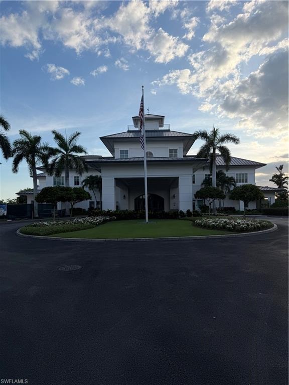 4700 Yacht Harbor DR 622