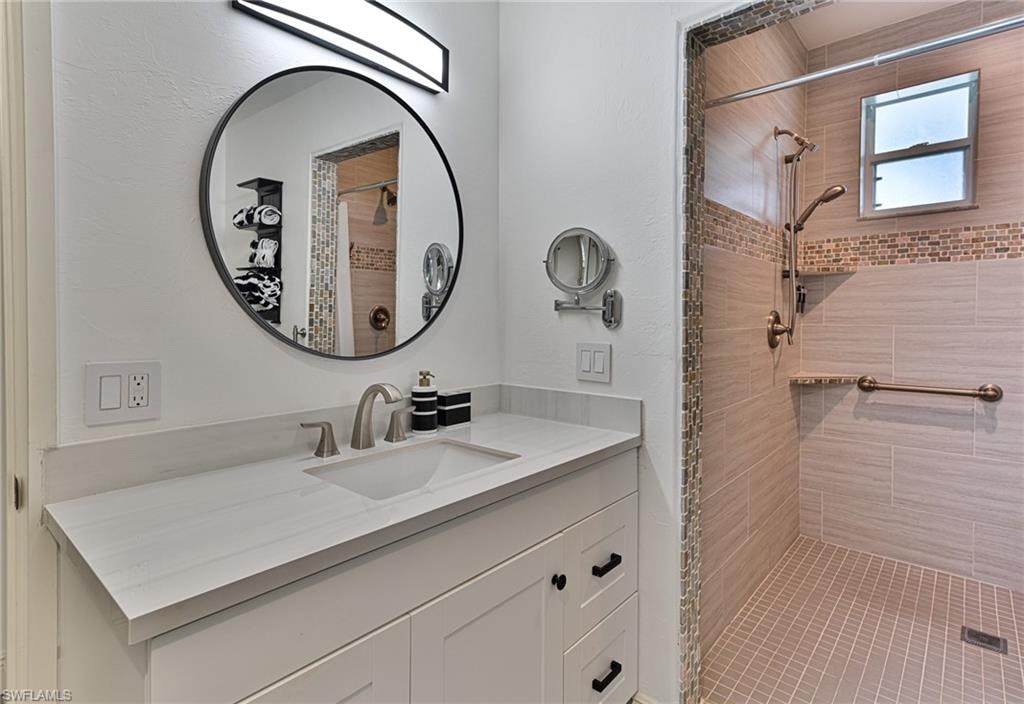 200 Topanga DR photo 32