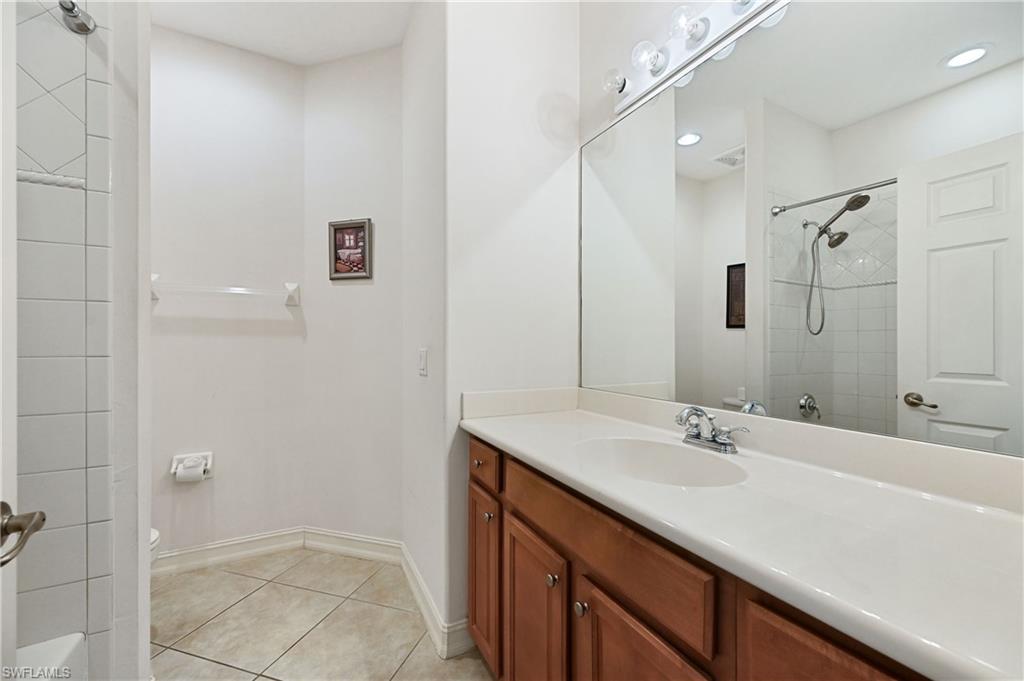 1626 Tarpon Bay DR S 202 photo 35